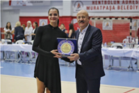 SELİN KILAVUZ